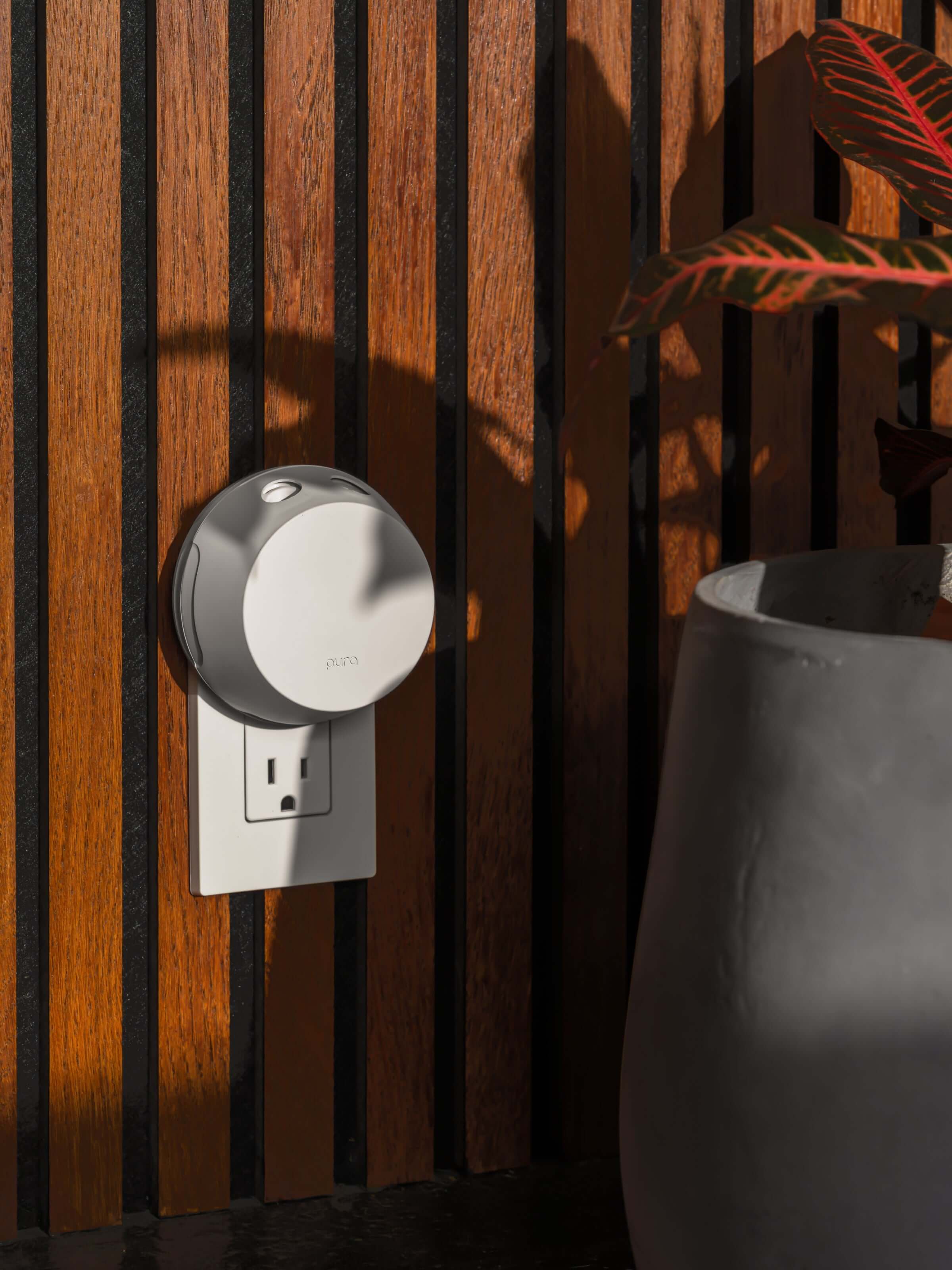 Pura 4 - Make Scent Part of Home