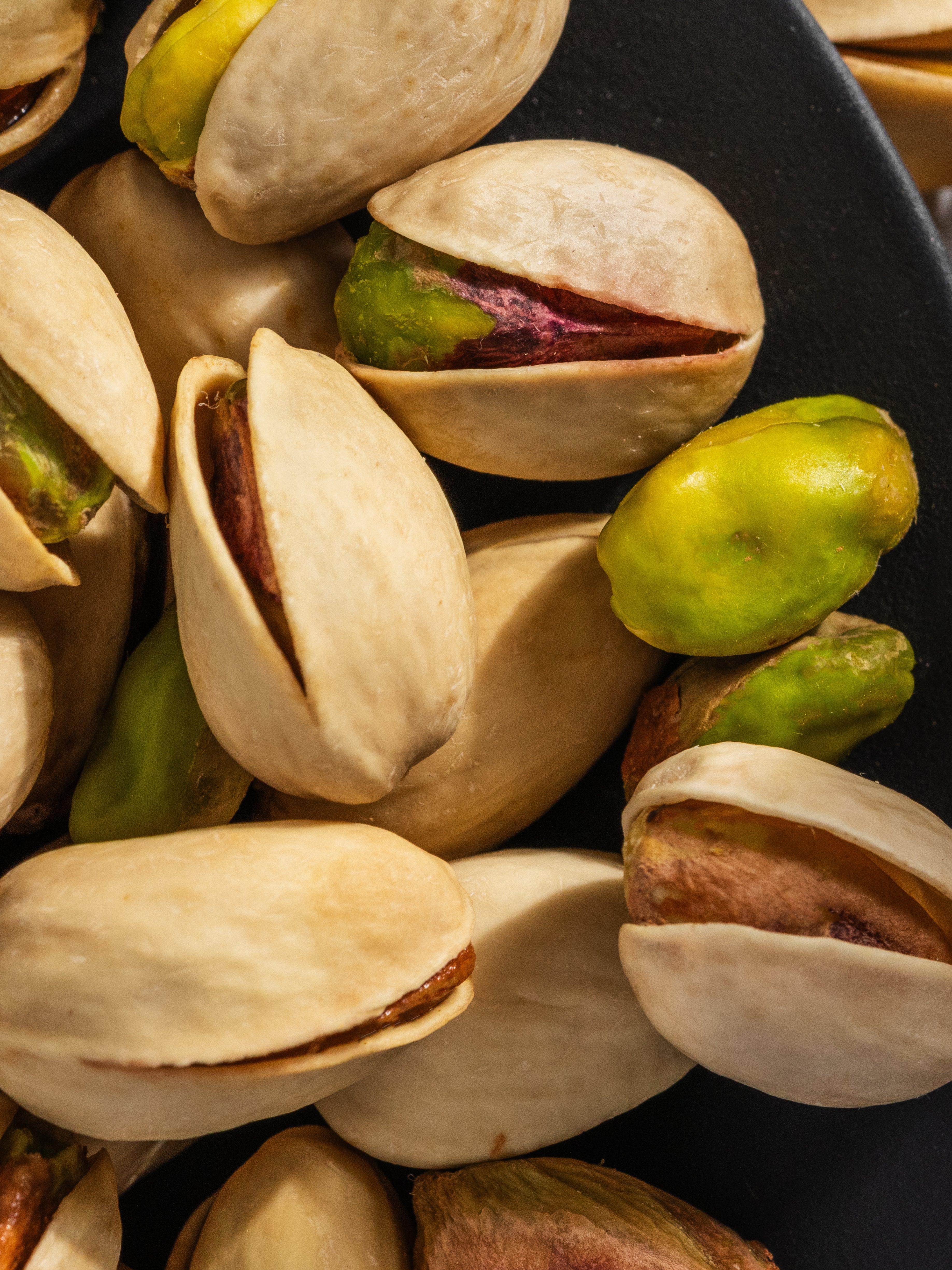 Ylang Pistachio - Fragrance That Changes the Room